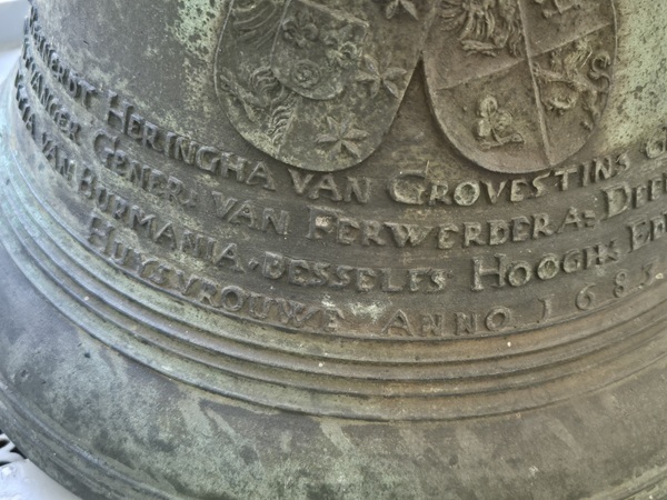 Ir. Bernhardt Heringha van Grovestins grietman en  ontvanger gener. van Ferwerderadeel  en Titia van Burmania deselfs huysvrouwe anno 1683