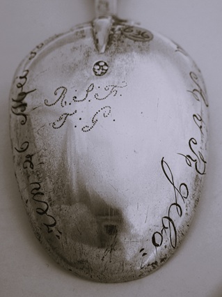 R:S:F.  T:G.

M A v R  geboren 26 mei 1865