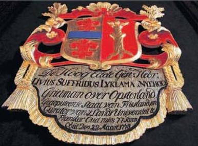 De hoog edel gestrenge heer Livius Suffridus Lijcklama a Nijeholt in leven grietman over Opsterland gedeputeerde staat van Vriesland en curator van s lands universiteit te Franeker oud ruim 77 jaren obiit den 23 maart 1773