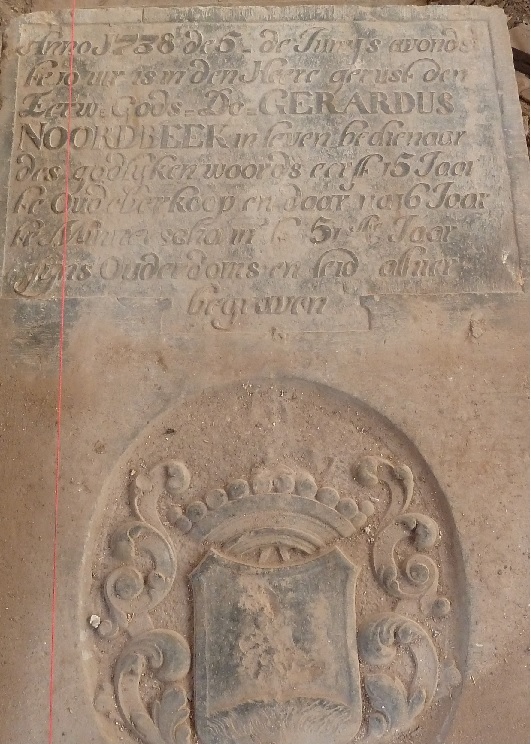 Anno 1738 de 5de juny `s avonds te 10 uur is in den heere gerust den eerw. gods. do Gerardus Noordbeek in leven bedienaar des godlyken woords eerst 15 jaar te Oudeberkoop en daarna 6 jaar te Minnerscha in `t 51 ste jaar sijns ouderdoms leid alhier begraven Anno 1738 de 5de juny `s avonds te 10 uur is in den heere gerust den eerw. gods. do Gerardus Noordbeek in leven bedienaar des godlyken woords eerst 15 jaar te Oudeberkoop en daarna 6 jaar te Minnerscha in `t 51 ste jaar sijns ouderdoms leid alhier begraven